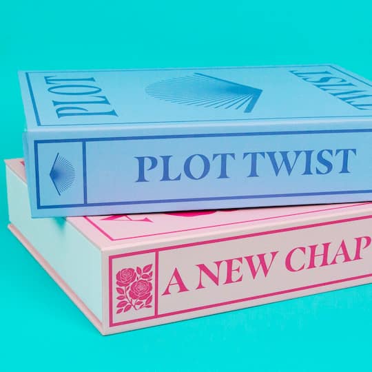 9" Blue Plot Twist Book Box